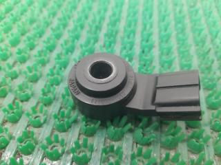 Датчик детонации TOYOTA Aqua NHP10 1NZ-FXE 89615-20090 4 ракурс