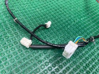 Проводка двери задняя Nissan Elgrand MNE51 VQ25DE 24168WL710 3 ракурс