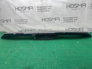 Спойлер Nissan Elgrand 2005 контрактная Спойлер Nissan Elgrand 2005