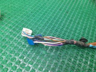 Проводка двери левая передняя TOYOTA VOXY AZR60G 1AZ-FSE 82152-28A10 4 ракурс