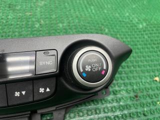 Блок управления климат-контролем Honda CR-V RM1 R20A 79600T0AJ41ZA 2 ракурс
