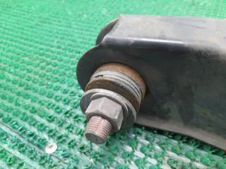 Рычаг правый передний NISSAN Vanette Truck SKF2TN RF 54500HA001 3 ракурс