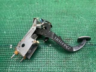 Педаль тормоза SUBARU Forester SH5 36012SC060 1 ракурс
