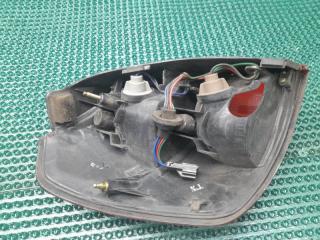 Стоп-сигнал правый SUBARU LEGACY BH5 EJ206 84201AE001 5 ракурс