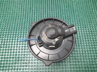 Мотор печки TOYOTA VOXY AZR60G 1AZ-FSE 8710344030 2 ракурс