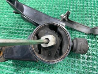 Подушка двигателя задняя TOYOTA Blade AZE156 2AZ-FE 12371-22230 2 ракурс