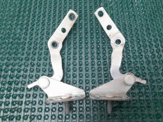 Петля капота Honda CR-V RM1 R20A 60120T0AA00ZZ 1 ракурс