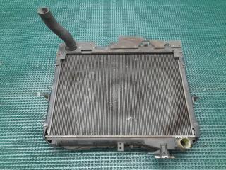 Радиатор основной NISSAN Vanette Truck SKF2TN RF 21410HA00J 1 ракурс
