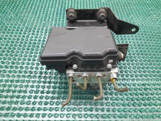 Блок abs NISSAN Leaf ZE1 EM57 47660-5SB0D 2 ракурс