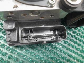 Блок abs NISSAN Leaf ZE1 EM57 47660-5SB0D 4 ракурс