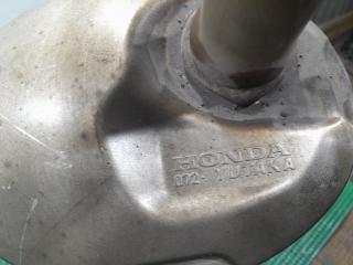 Бочка глушителя Honda CR-V RM1 R20A 18307-T0C-A01 4 ракурс