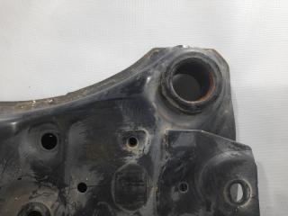 Балка под двс Nissan Serena C25 MR20DE 54400-CY00A 5 ракурс Балка под двс Nissan Serena C25 MR20DE 54400-CY00A 5 ракурс