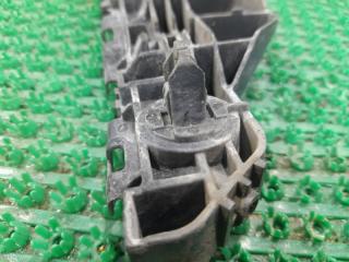 Крепление бампера левое переднее TOYOTA Belta SCP92 2SZ-FE 52536-52140 3 ракурс