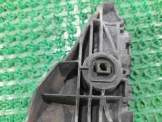 Крепление бампера правое переднее TOYOTA Belta SCP92 2SZ-FE 52535-52130 4 ракурс