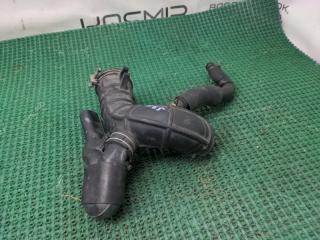 Запчасть патрубок воздушного фильтра TOYOTA Sienta 2005