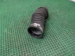 Патрубок воздушного фильтра SUBARU LEGACY BH5 EJ206 46013FE000 3 ракурс