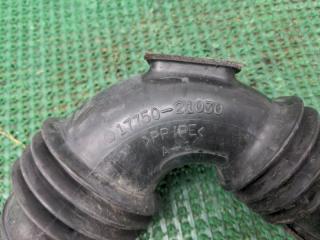 Воздухозаборник TOYOTA Sienta NCP81 1NZ-FE 17751-21130 3 ракурс