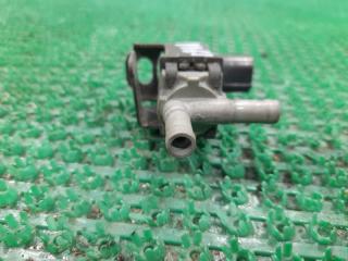 Вакуумный клапан TOYOTA VOXY AZR60G 1AZ-FSE 25860-28030 4 ракурс