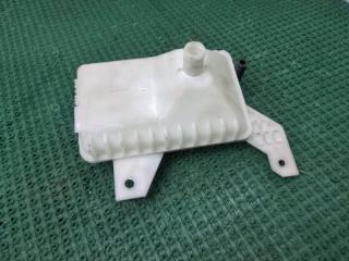 Бачок расширительный NISSAN Leaf ZE1 EM57 21710-3NK1A 2 ракурс
