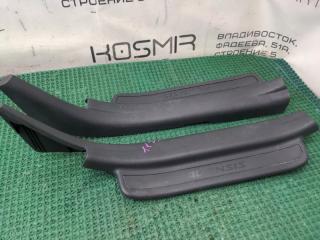 Накладка на порог TOYOTA Avensis AZT250 1AZ-FSE 67913-05030-B0 4 ракурс