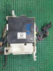 Блок управления TOYOTA Corolla Axio NZE161 1NZ-FE 89221-12710 1 ракурс Блок управления TOYOTA Corolla Axio NZE161 1NZ-FE 89221-12710 1 ракурс