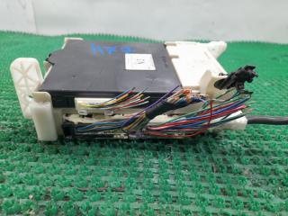 Блок управления TOYOTA Corolla Axio NZE161 1NZ-FE 89221-12710 3 ракурс