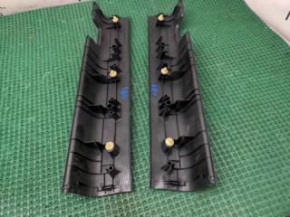 Накладка на порог Honda CR-V RM1 R20A 84201-T0A-A01ZC 2 ракурс