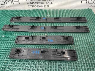 Накладка на порог Honda CR-V RM1 R20A 84202-SWA-A01ZG 2 ракурс