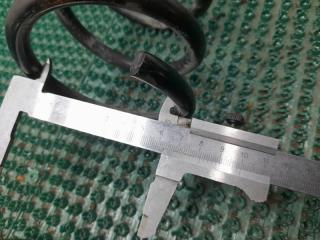 Пружина передняя NISSAN CUBE AZ10 CGA3DE 540102U712 4 ракурс