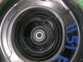 Опора амортизатора правая задняя Honda Edix BE3 K20A 52675SJF004 2 ракурс