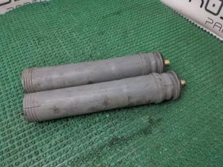 Пыльник амортизатора задний TOYOTA VOXY AZR60G 1AZ-FSE 48750-44010 2 ракурс