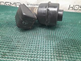 Патрубок воздушного фильтра TOYOTA CROWN GS131 1G-GZE 17875-70120 2 ракурс