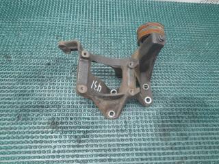 Крепление компрессора кондиционера TOYOTA CROWN GS131 1G-GZE 146260-796 5 ракурс