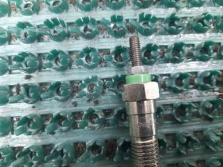 Свеча накала TOYOTA HIACE LH114L 2L 19850-64020 2 ракурс