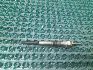 Свеча накала TOYOTA HIACE LH114L 2L 19850-64020 2 ракурс