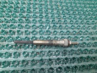 Свеча накала TOYOTA HIACE LH114L 2L 19850-64020 2 ракурс