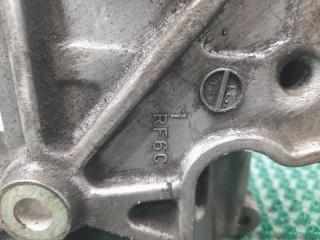 Крепление компрессора кондиционера NISSAN Vanette Truck SKF2TN RF 11910HA301 2 ракурс