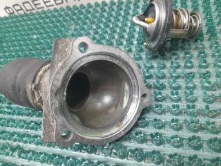 Корпус термостата NISSAN Vanette Truck SKF2TN RF 11061HA100 4 ракурс