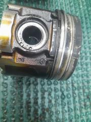 Поршень NISSAN Vanette Truck SKF2TN RF 12010HA30A 3 ракурс