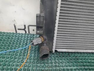 Радиатор основной NISSAN LEAF ZE0 EM61 214103NA0A 2 ракурс Радиатор основной NISSAN LEAF ZE0 EM61 214103NA0A 2 ракурс
