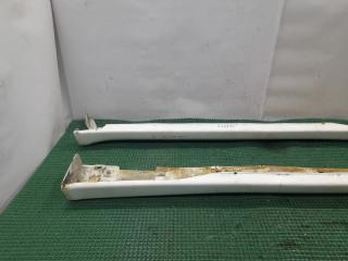 Накладка на порог Honda HR-V GH1 D16A 71800S2H000 2 ракурс Накладка на порог Honda HR-V GH1 D16A 71800S2H000 2 ракурс