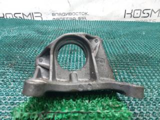 Кронштейн привода правый Nissan Serena C25 MR20DE 39780EN000 3 ракурс