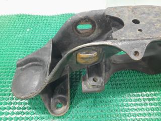 Балка под двс передняя MITSUBISHI Delica P25W 4D56 MB430271 3 ракурс