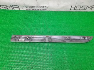 Накладка на дверь правая задняя Lexus HS250H ANF10 2AZ-FXE 7507575020A0 4 ракурс Накладка на дверь правая задняя Lexus HS250H ANF10 2AZ-FXE 7507575020A0 4 ракурс