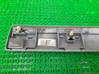 Накладка на дверь правая задняя Lexus HS250H ANF10 2AZ-FXE 7507575020A0 5 ракурс Накладка на дверь правая задняя Lexus HS250H ANF10 2AZ-FXE 7507575020A0 5 ракурс