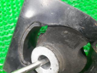 Подушка двигателя передняя Lexus HS250H ANF10 2AZ-FXE 1236128301 3 ракурс