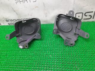 Заглушка бампера передняя TOYOTA PRIUS ZVW30 2ZR-FXE 81481-47010 2 ракурс