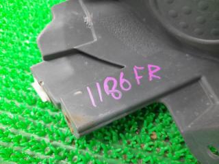 Заглушка бампера передняя TOYOTA PRIUS ZVW30 2ZR-FXE 81481-47010 3 ракурс