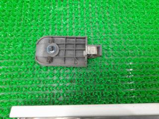 Полозья для сдвижной двери левые задние MAZDA Bongo Friendee SGEW FE-E S05C-73-280B 92 4 ракурс