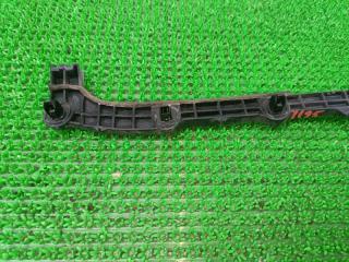 Крепление бампера левое заднее Lexus HS250H ANF10 2AZ-FXE 5257675010 3 ракурс